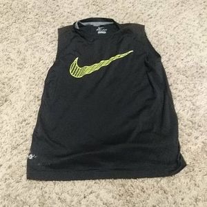 Nike cut off